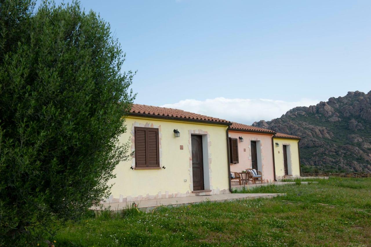 Agriturismo B&B Casteldoria Santa Maria  Extérieur photo