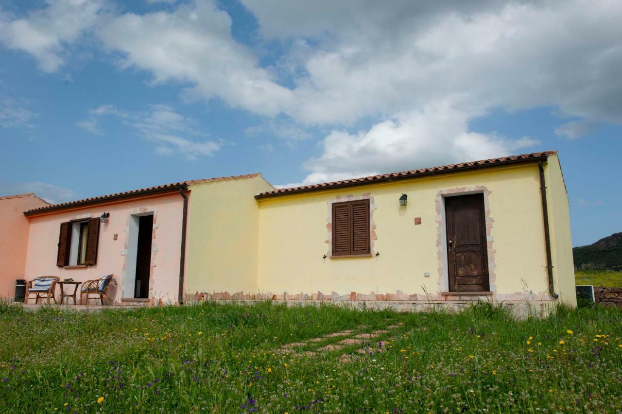 Agriturismo B&B Casteldoria Santa Maria  Extérieur photo